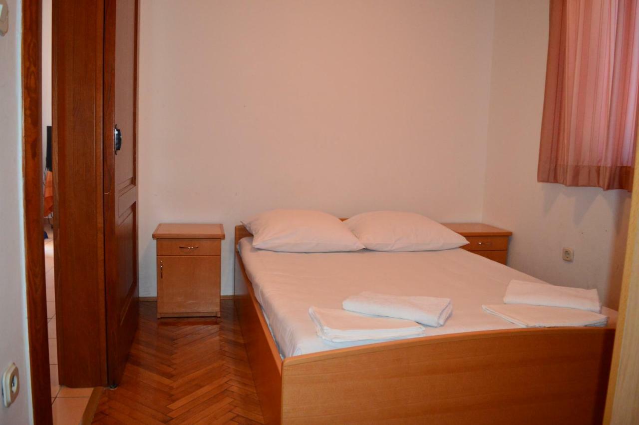 Apartmani Macak II Novalja Exterior photo