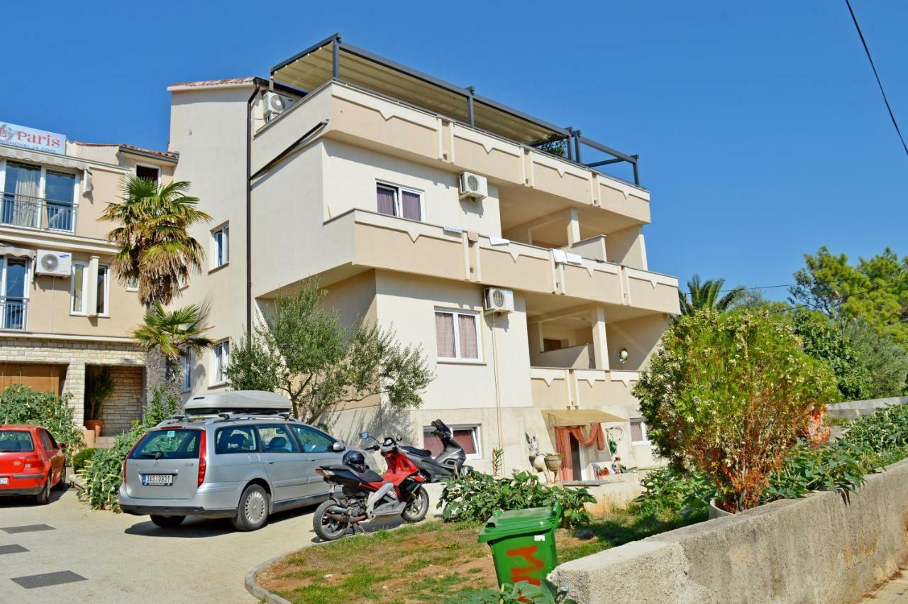 Apartmani Macak II Novalja Exterior photo