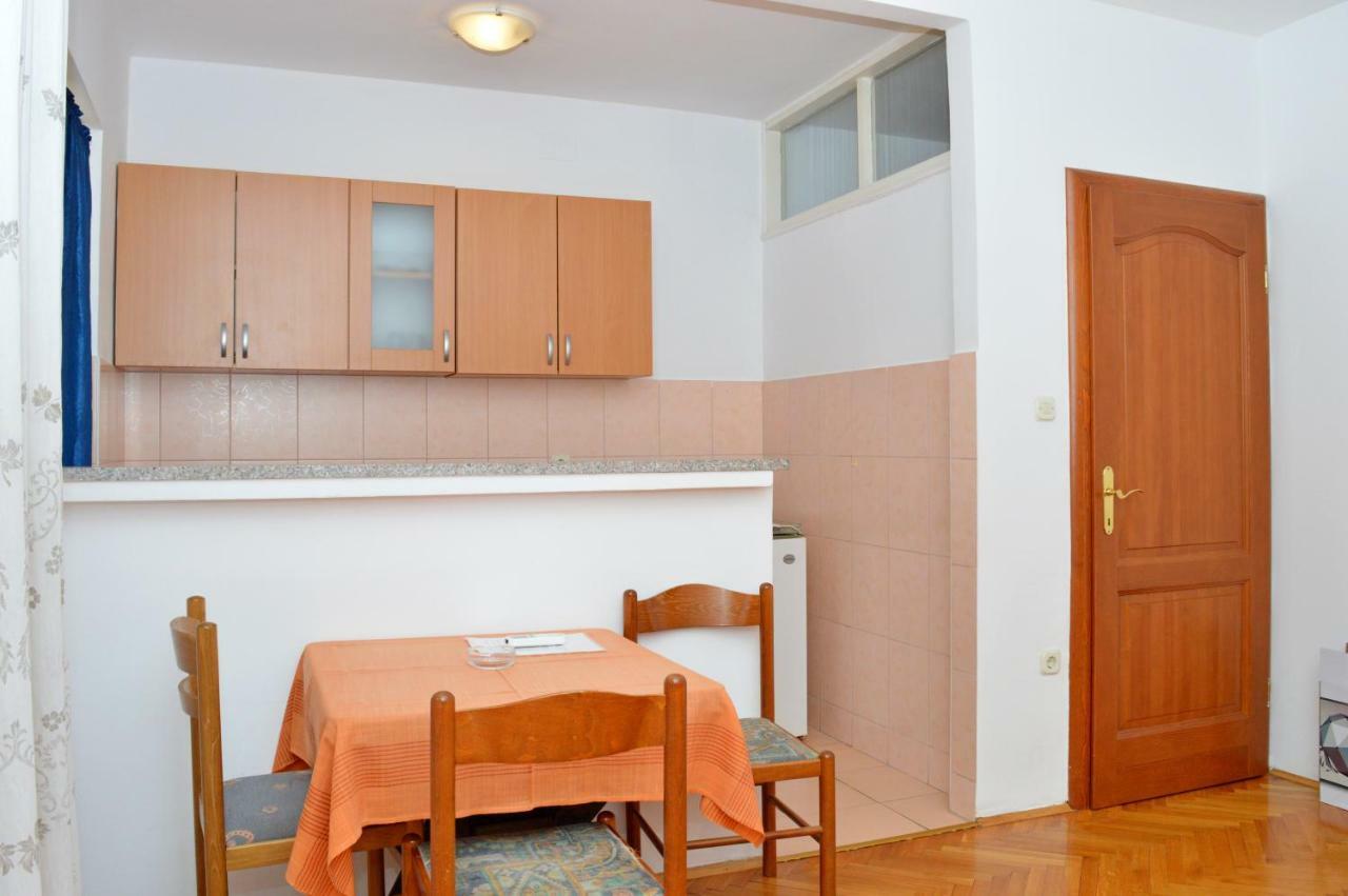 Apartmani Macak II Novalja Exterior photo